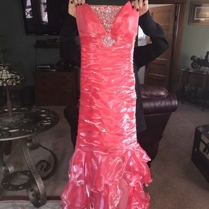 Women’s size 00 dress